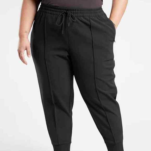 Athleta Endeavor Jogger size 4 Black - Picture 6 of 11